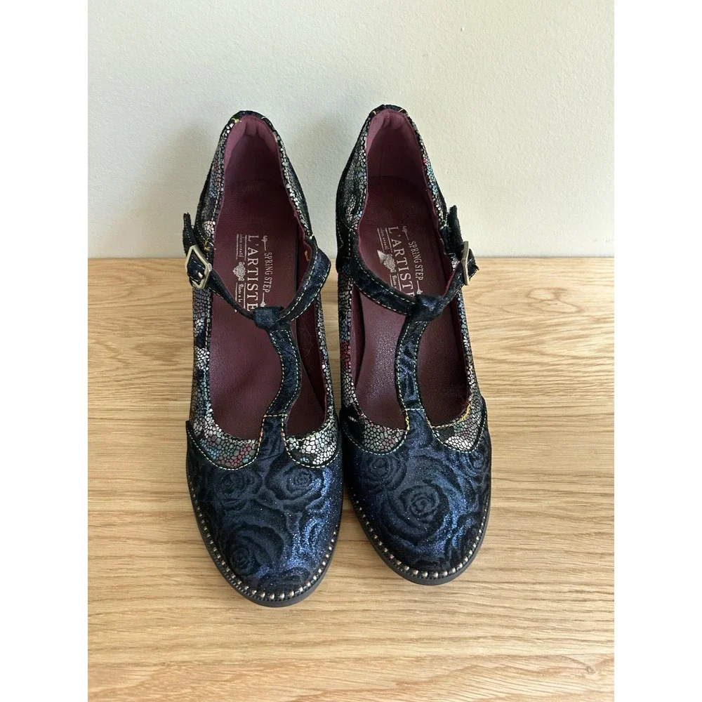 L’artiste Women's Black Floral T-Strap Heels with Metallic Accents